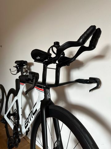 Used BMC Timemachine 01 DISC TWO 2023 2023 Road & Gravel, White — image 5 of 10