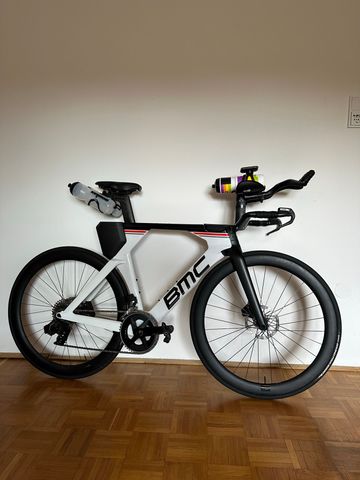 Used BMC Timemachine 01 DISC TWO 2023 2023 Road & Gravel, White — image 2 of 10