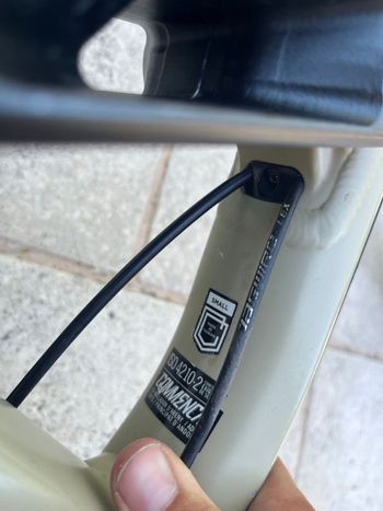 Commencal CLASH RIDE 2021 Frameset 2021 Mountainbike usato, Bianco — immagine 3 di 6