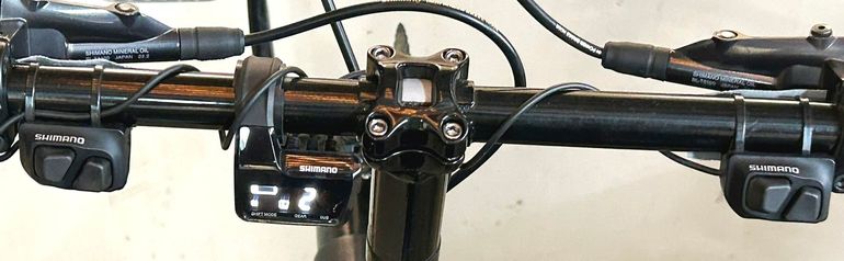 Used Custom E-84 Di2 2026 2026 Road & Gravel, Black — image 6 of 8
