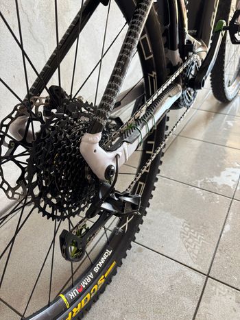 Gebrauchtes Mondraker LEVEL R 2022 2022 Mountainbike, Schwarz, 29 — Bild 3 von 8