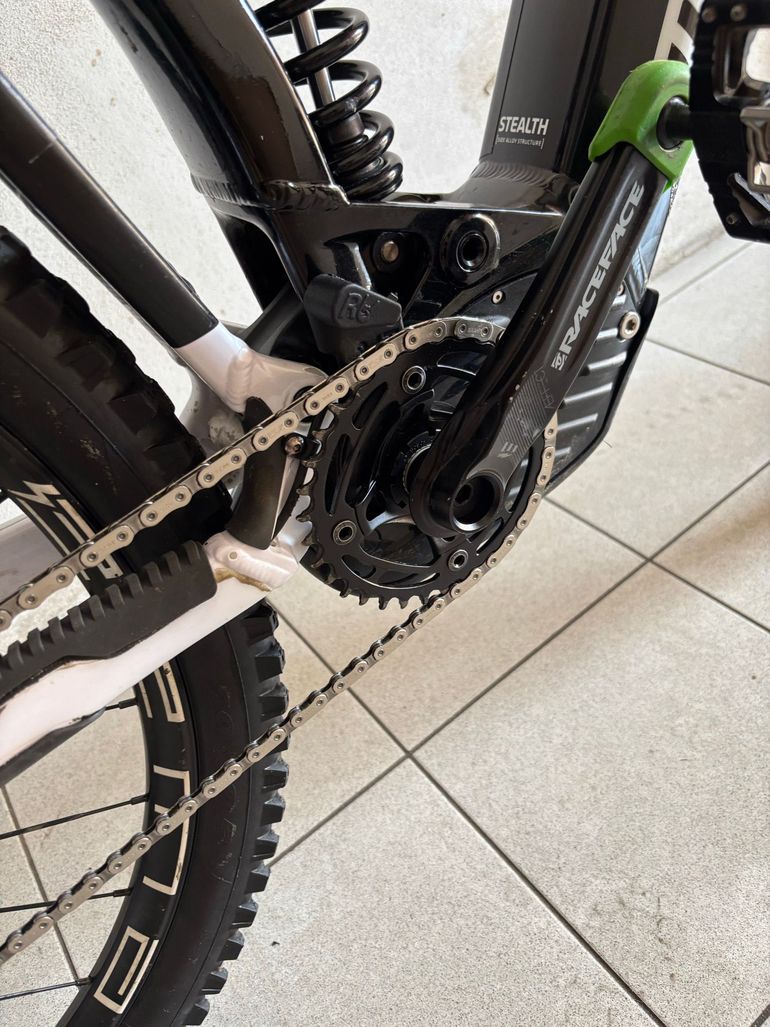 Gebrauchtes Mondraker LEVEL R 2022 2022 Mountainbike, Schwarz, 29 — Bild 7 von 8