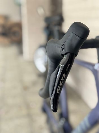 Giant Defy Advanced 0 2026 2026 Road & Gravel usato, Viola — immagine 3 di 13
