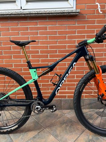 Gebrauchtes Orbea OIZ M-TEAM FACTORY 2025 2025 Mountainbike, Blau — Bild 4 von 13