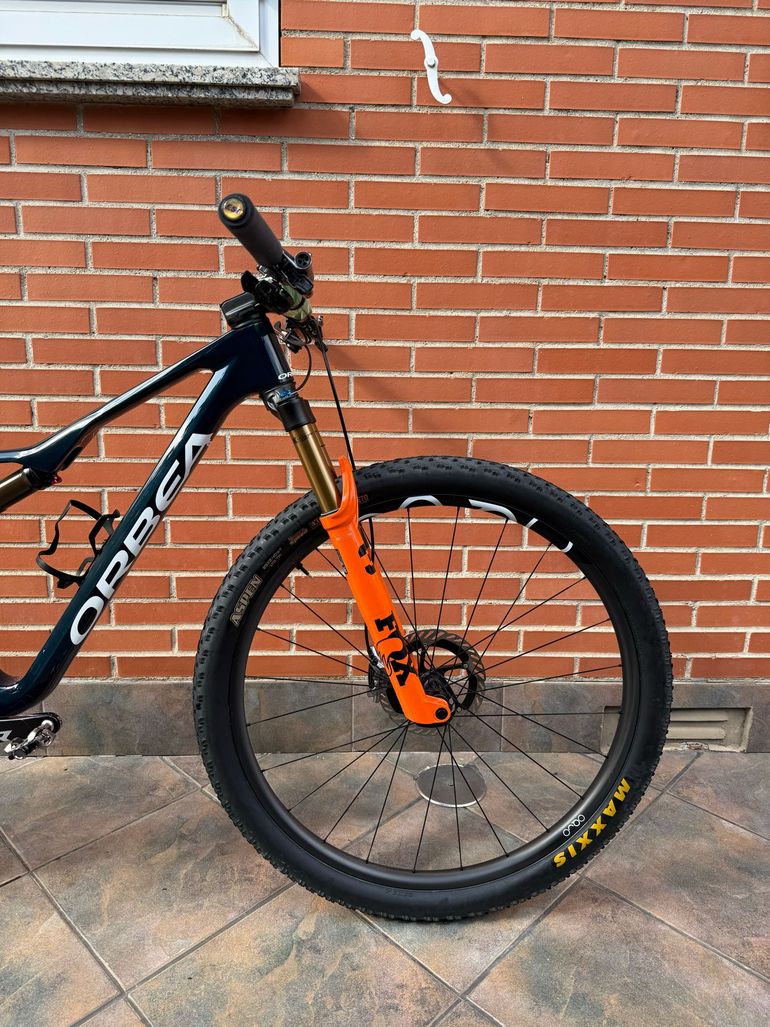 Gebrauchtes Orbea OIZ M-TEAM FACTORY 2025 2025 Mountainbike, Blau — Bild 5 von 13