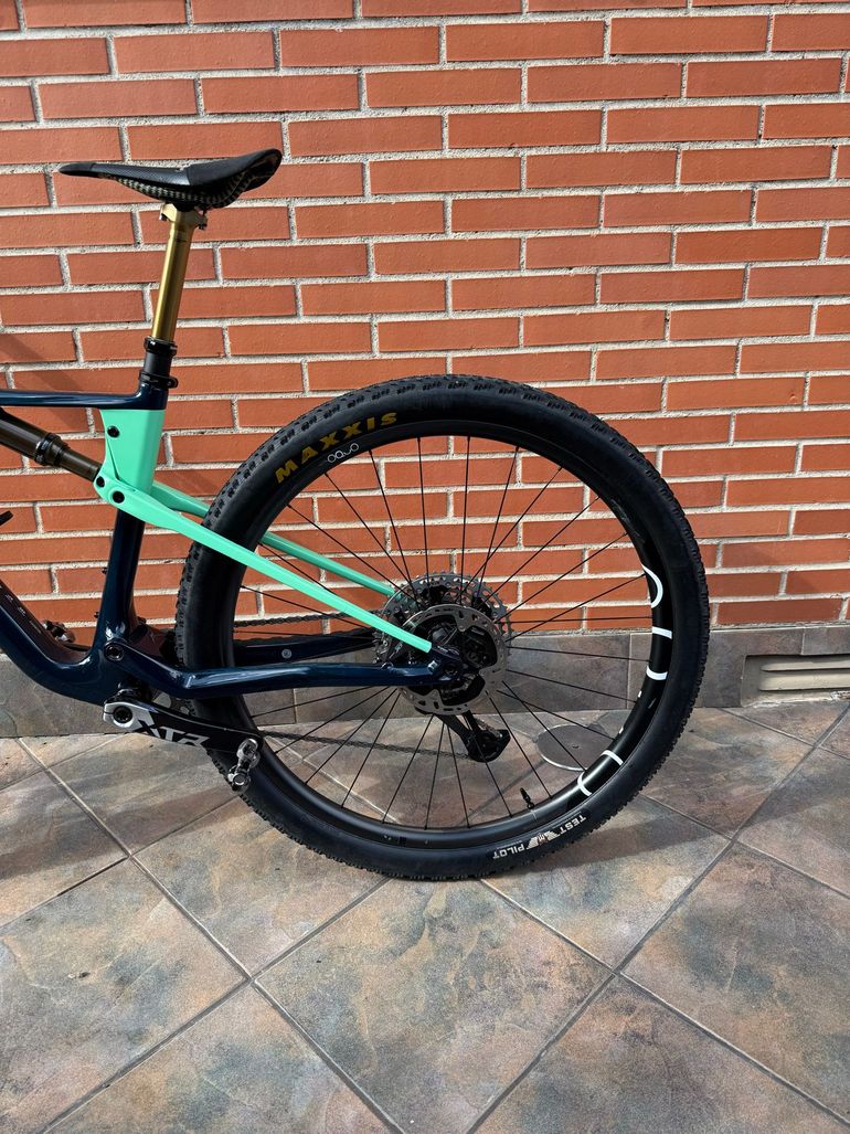 Gebrauchtes Orbea OIZ M-TEAM FACTORY 2025 2025 Mountainbike, Blau — Bild 8 von 13