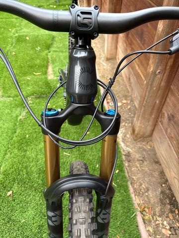 Used Cannondale Jekyll 1 2022 2022 Mountainbike, Light Gray, 29 — image 7 of 8