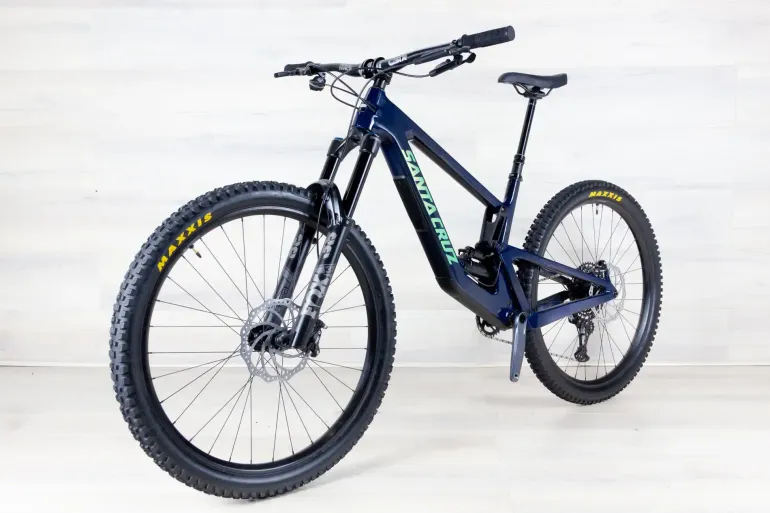 Used Santa Cruz Megatower C 2022 Mountainbike, Black — image 6 of 19