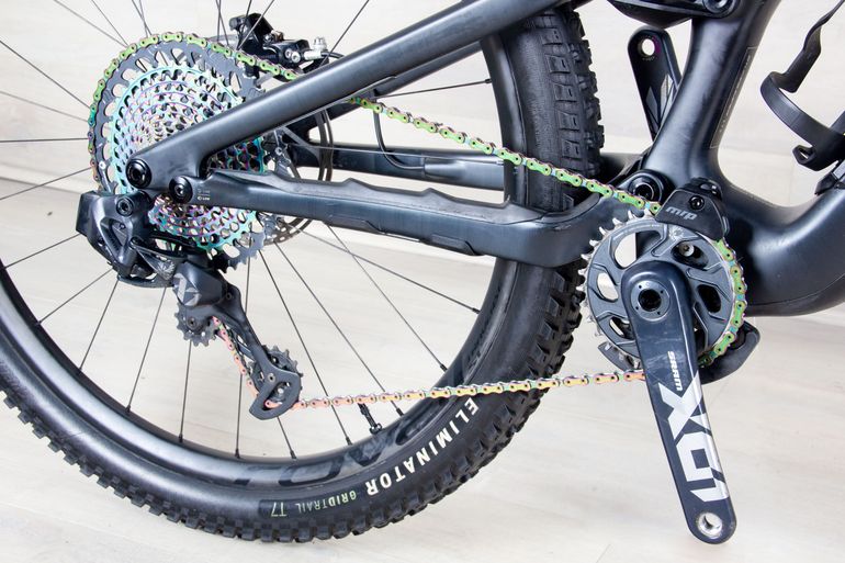 Used Specialized S-Works Stumpjumper EVO 2022 Mountainbike, Black — image 7 of 17