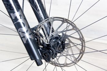 Used Specialized S-Works Stumpjumper EVO 2022 Mountainbike, Black — image 11 of 17