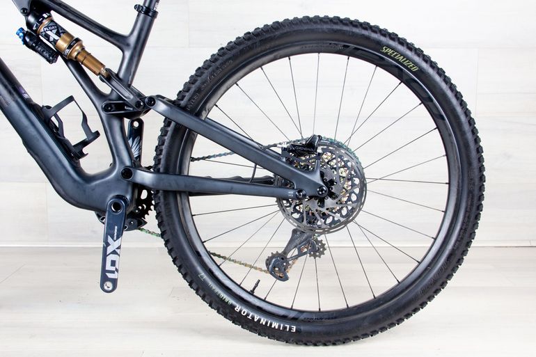 Used Specialized S-Works Stumpjumper EVO 2022 Mountainbike, Black — image 12 of 17