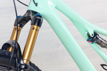Used Specialized Stumpjumper Pro 2023 Mountainbike, Green — image 16 of 18