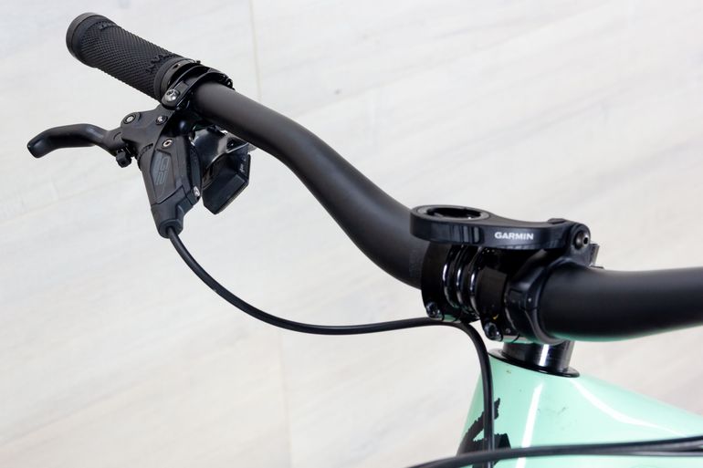 Used Specialized Stumpjumper Pro 2023 Mountainbike, Green — image 18 of 18