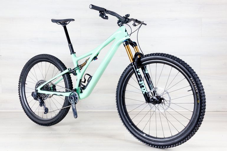 Used Specialized Stumpjumper Pro 2023 Mountainbike, Green — image 5 of 18