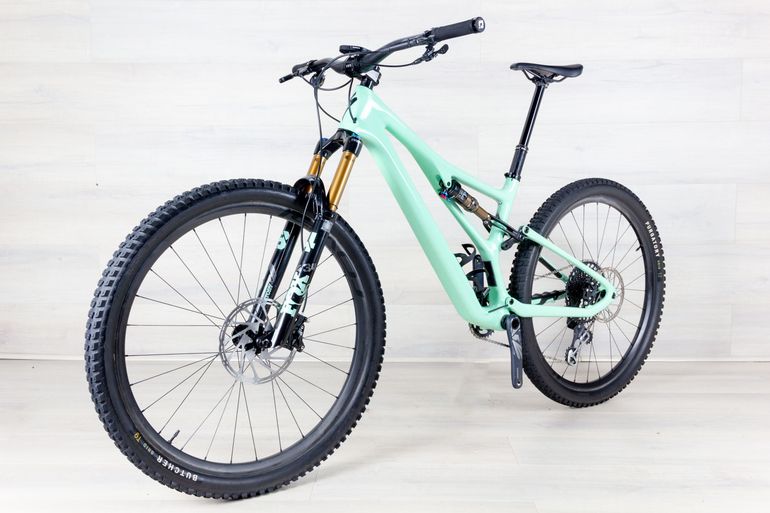 Used Specialized Stumpjumper Pro 2023 Mountainbike, Green — image 6 of 18