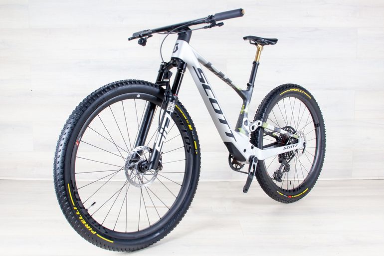 Used Scott Spark RC World Cup 2025 Mountainbike, Light Gray — image 6 of 16