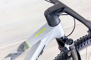 Used Scott Spark RC World Cup 2025 Mountainbike, Light Gray — image 9 of 16