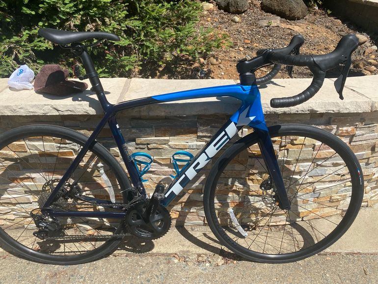 Used Trek Émonda SL 5 2023 2023 Road & Gravel, Blue — image 1 of 6