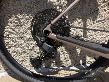 Used Orbea Denna M40 2025 Road & Gravel, Light Gray — image 4 of 6
