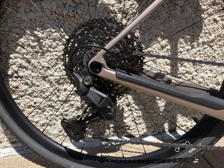 Used Orbea Denna M40 2025 Road & Gravel, Light Gray — image 4 of 6