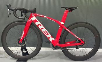 Trek Madone SLR 9 Disc eTap 2019 2019 Route & Gravel d'occasion