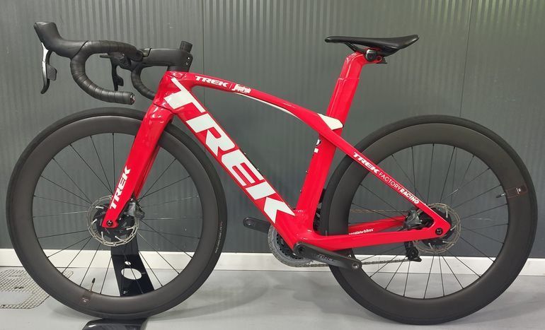 Trek Madone SLR 9 Disc eTap 2019 2019 Road & Gravel d'occasion — image 1 sur 7