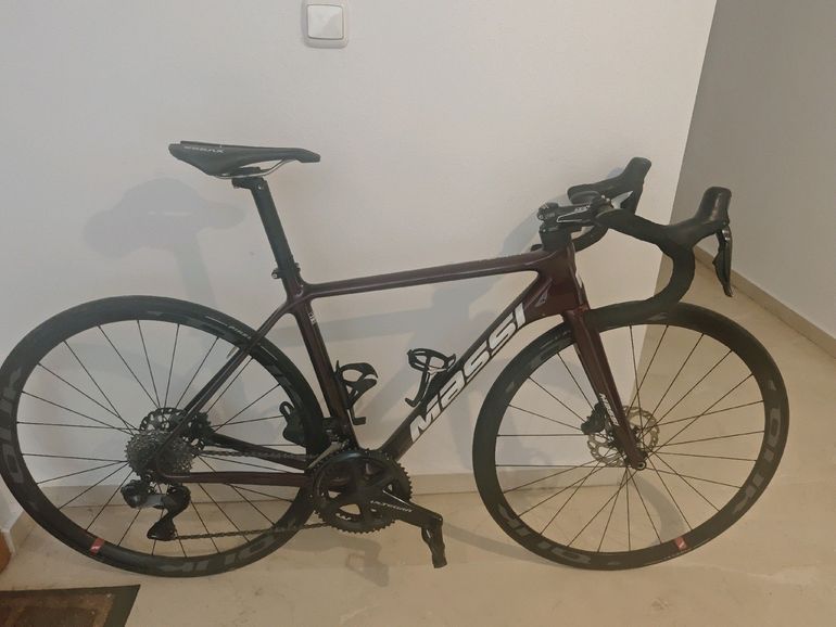 Używany Massi Custom Shimano Ultegra Di2 2023 Road & Gravel — zdjęcie 12 z 14