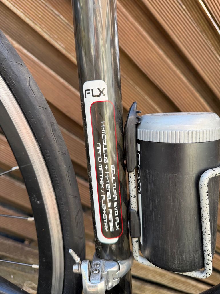 Used Merida Scultura Shimano Ultegra 2010 Road & Gravel, White — image 6 of 9