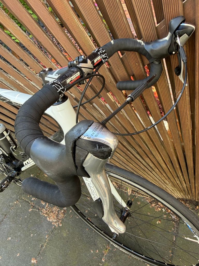 Used Merida Scultura Shimano Ultegra 2010 Road & Gravel, White — image 5 of 9