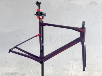 Używany BMC Roadmachine 01 THREE 2023 Frameset 2023 Road & Gravel — zdjęcie 1 z 4