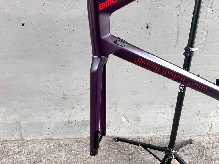 Używany BMC Roadmachine 01 THREE 2023 Frameset 2023 Road & Gravel — zdjęcie 3 z 4
