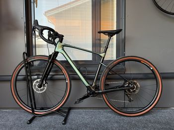 Used Giant Revolt X Advanced Pro 2 2023 2023 Road & Gravel