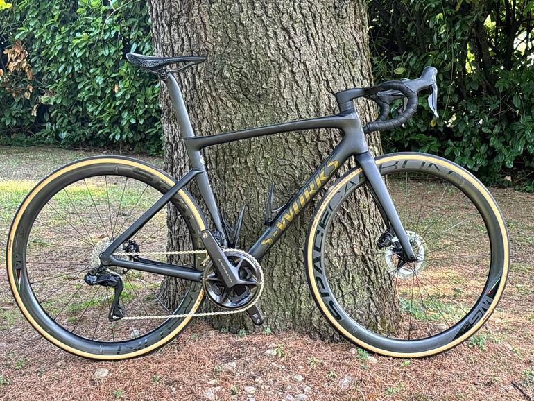 Specialized Tarmac Shimano Ultegra Di2 2023 Road & Gravel de segunda mano, Negro — imagen 1 de 6