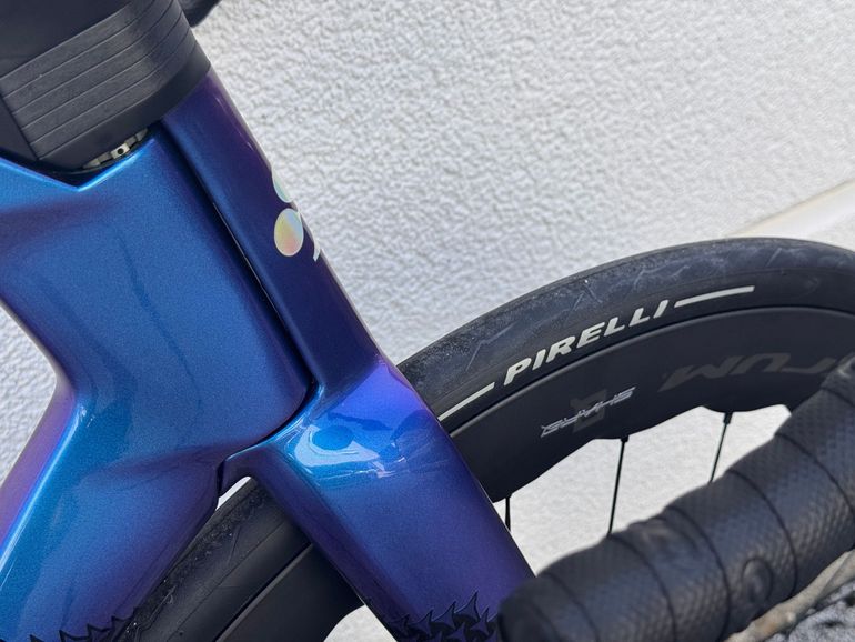 Używany Colnago Y1Rs Shimano Ultegra Di2 2026 Road & Gravel — zdjęcie 4 z 9