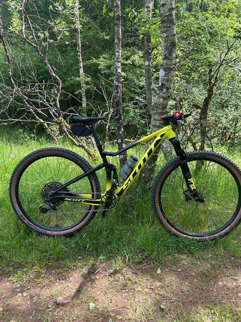 Gebrauchtes Scott Spark SRAM Apex 2020 Mountainbike, Schwarz — Bild 1 von 7