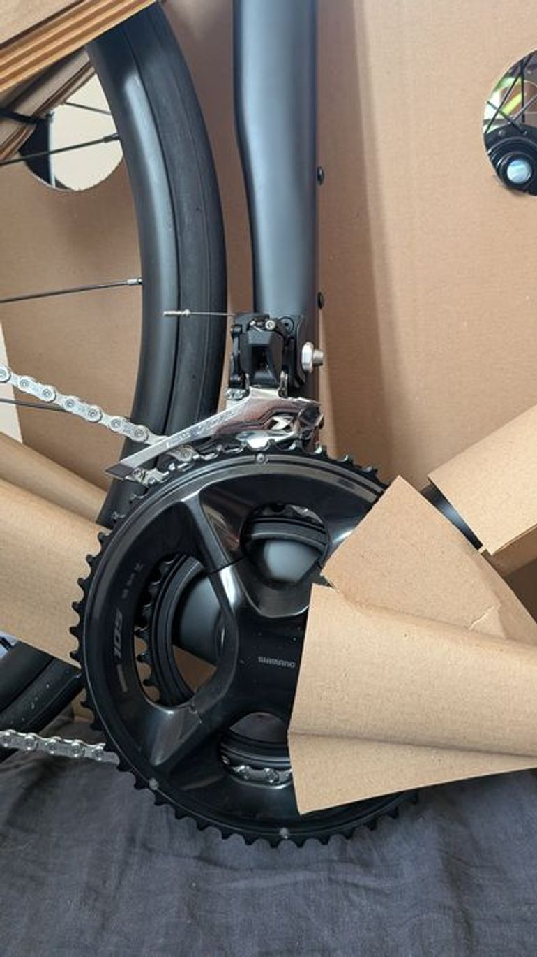Używany Trek Madone SL 5 Gen 8 2025 Road & Gravel — zdjęcie 4 z 5