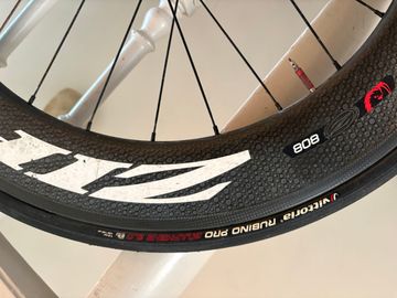 Used Trek Speed Concept 7.0 2013 2013 Road & Gravel, White — image 9 of 13