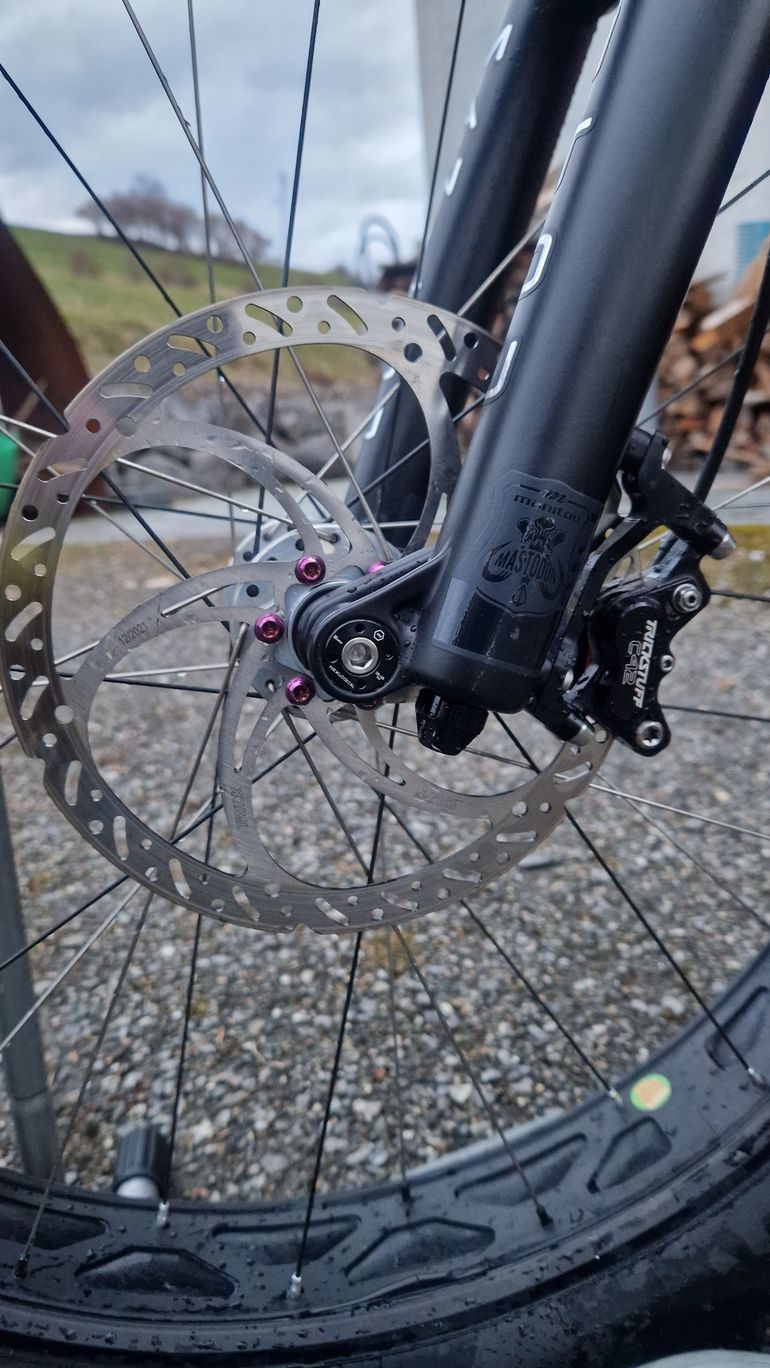 Używany Foes Mutz 2023/2024 Model 2024 Mountainbike — zdjęcie 7 z 23