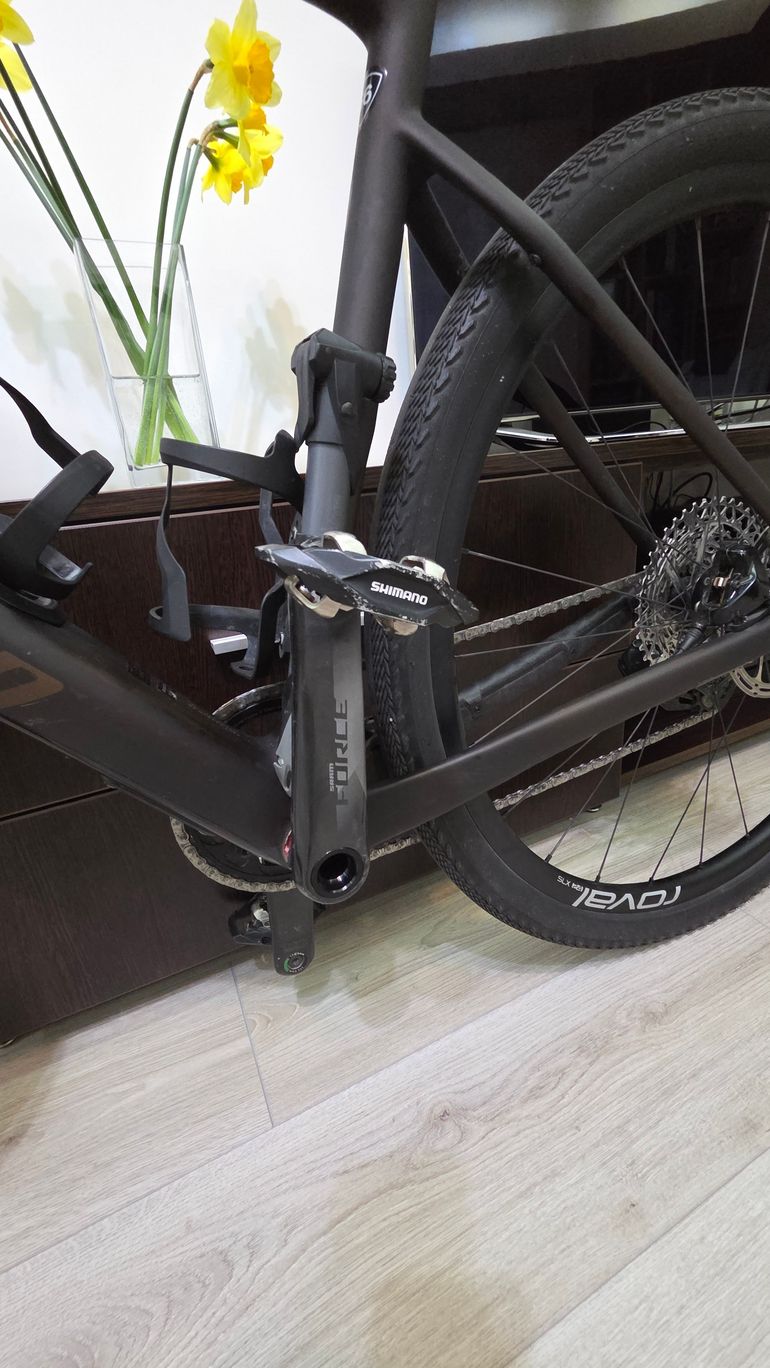 Used Specialized Diverge Expert Carbon 2022 2022 Road & Gravel, Black — image 2 of 9