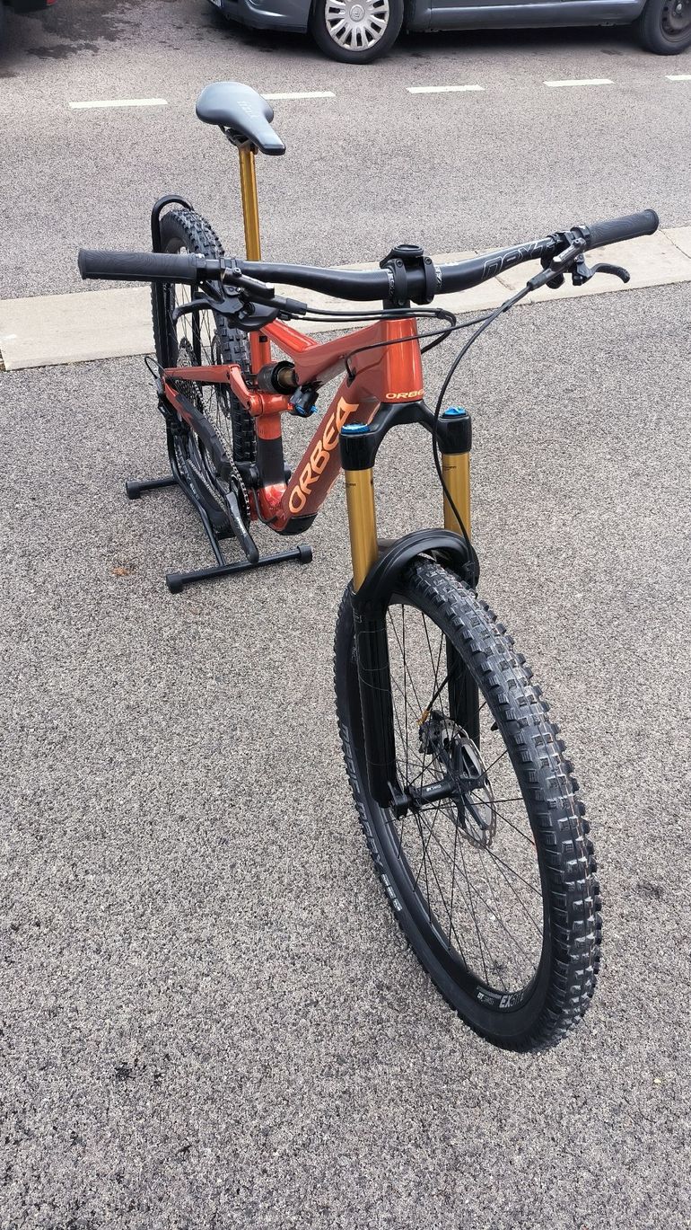 Orbea RALLON M-TEAM 2024 2024 Mountainbike de segunda mano, Rojo — imagen 8 de 15