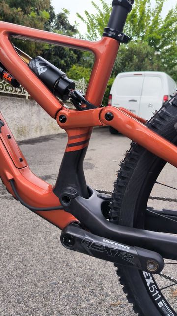 Brugt Orbea RALLON M-TEAM 2024 2024 Mountainbike — billede 13 af 15
