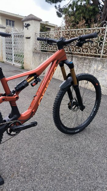 Orbea RALLON M-TEAM 2024 2024 Mountainbike de segunda mano, Rojo — imagen 2 de 15