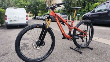 Brugt Orbea RALLON M-TEAM 2024 2024 Mountainbike — billede 10 af 15