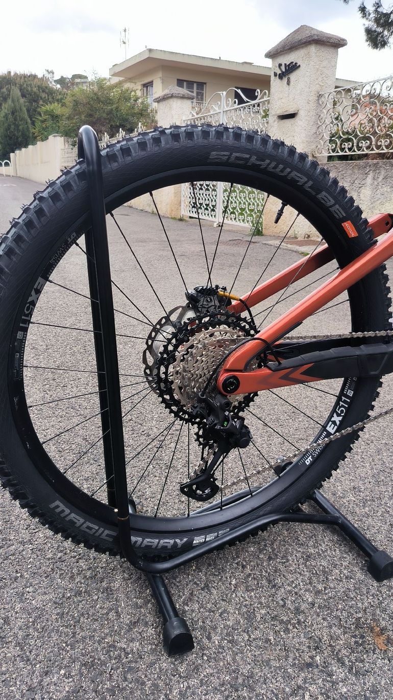 Orbea RALLON M-TEAM 2024 2024 Mountainbike de segunda mano, Rojo — imagen 3 de 15