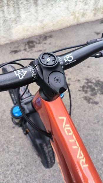 Orbea RALLON M-TEAM 2024 2024 Mountainbike de segunda mano, Rojo — imagen 15 de 15