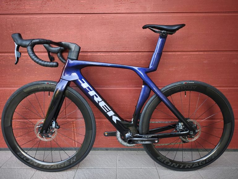 Used Trek Madone SRAM Force eTap AXS 2024 Road & Gravel, Purple — image 3 of 7