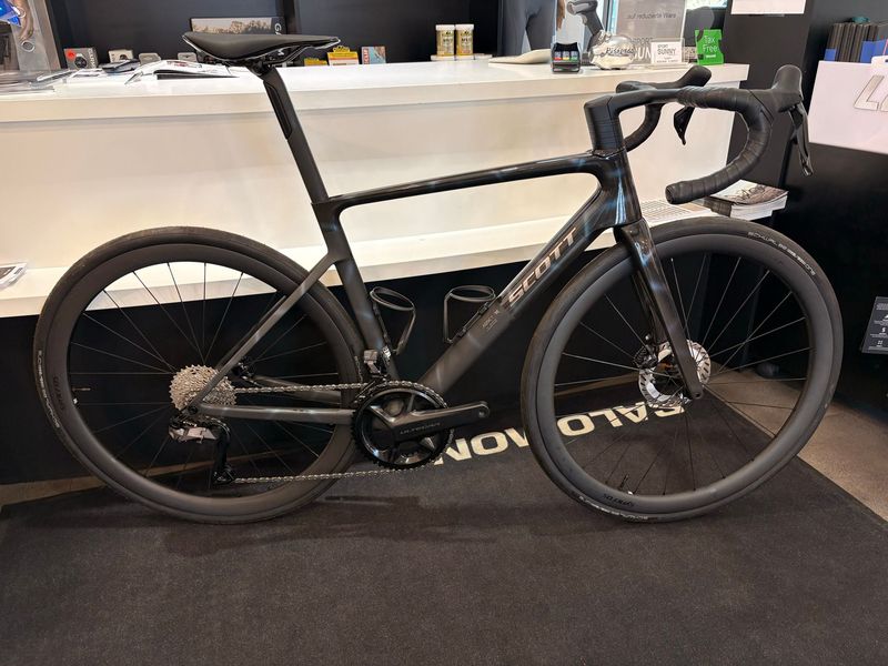 Scott Addict RC 10 2026 Frameset 2026 Road & Gravel d'occasion — image 1 sur 5