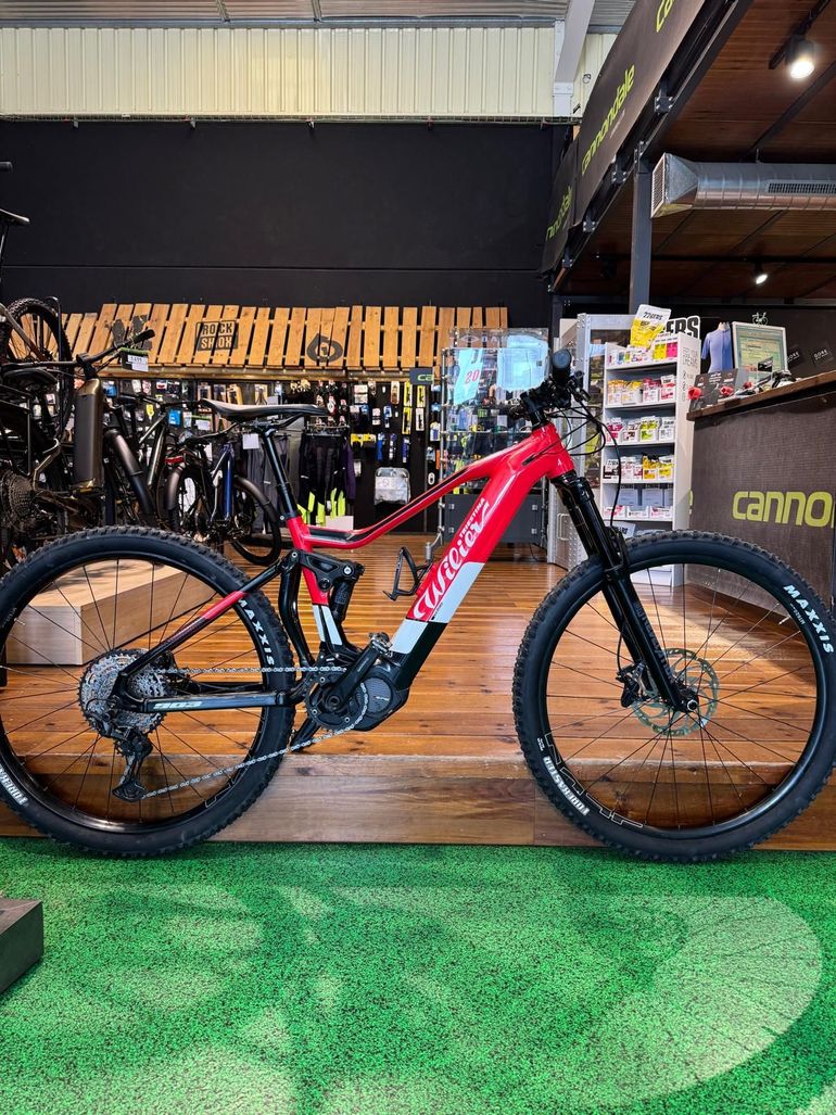 Used Wilier e903TRN PRO SHIMANO XT 1X12 2023 2023 Mountainbike, Red — image 1 of 11