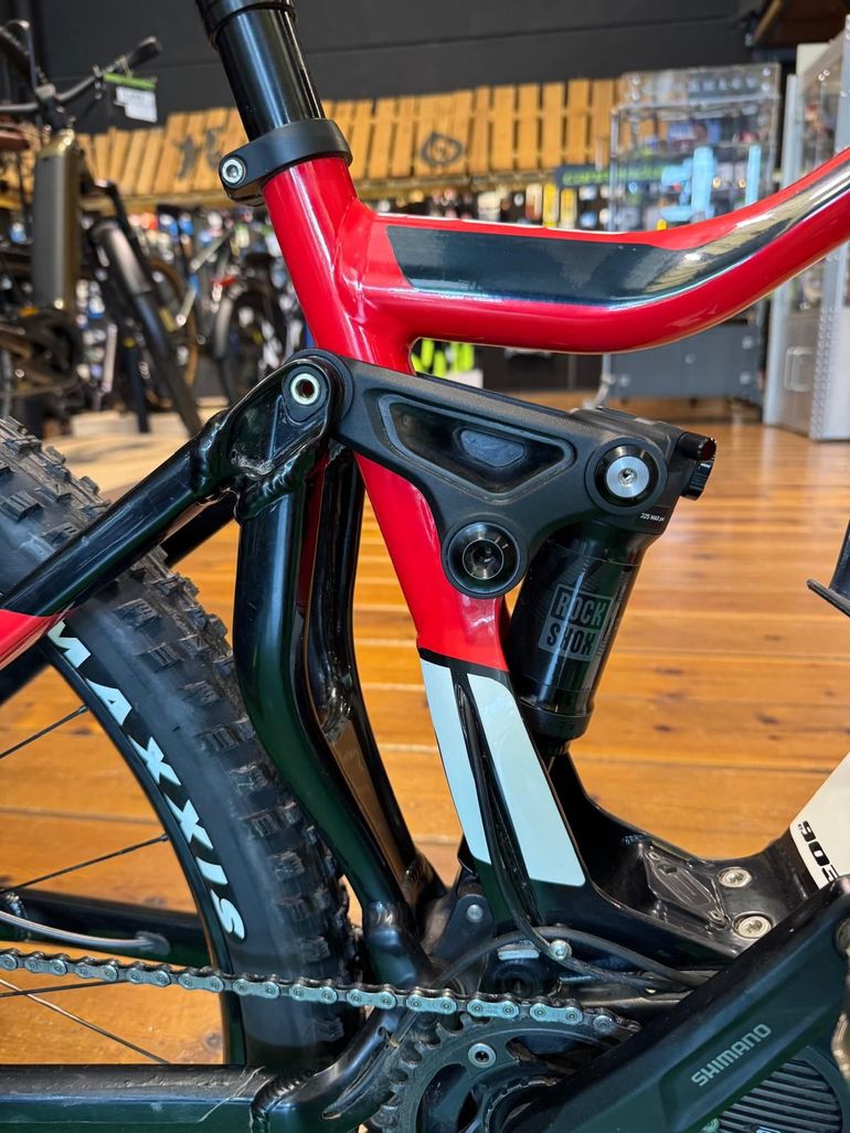 Used Wilier e903TRN PRO SHIMANO XT 1X12 2023 2023 Mountainbike, Red — image 7 of 11
