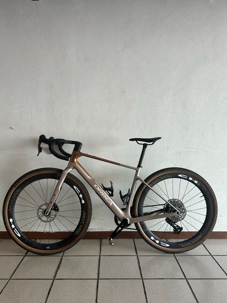 Used Orbea Terra SRAM Rival 2026 Road & Gravel, Orange — image 1 of 4